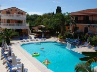 Lazaros Hotel and Apts 3*