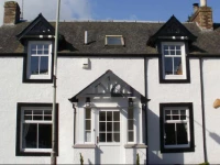 Hollyburn Bed And Breakfast