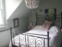 66 Bloomfield Avenue