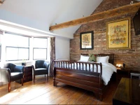 Griffin Guest House 4*