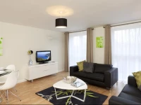 SACO Bracknell - Summer Place