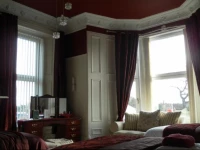 Stonelee Guest House 3*