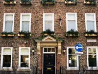 Houndgate Townhouse