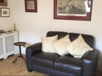 Rose Street Apartment