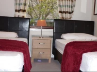 Edinburgh City Centre Old Town Holiday Apartment (Free Parking)