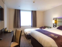 Premier Inn Edinburgh City York Place