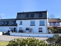 Lochview House Apartment