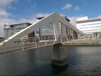 Glasgow Riverview Apartment