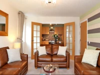 Town & Country Apartments - Priory Park