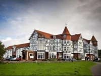 Links Country Park Hotel
