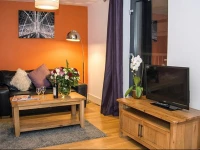 Base Serviced Apartments - Cumberland Apartments