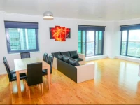 Apartment Wharf- Discovery Dock East