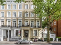 Lord Kensington Hotel