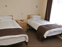 Central Hotel Golders Green