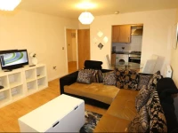 Bridge House Apartment