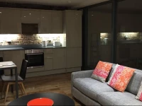 Crashpads Shoreditch Loft with Private Courtyard