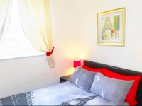 Dani Hampstead Studio