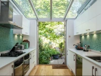 Four Bedroom Townhouse in Oakford Road - Tufnell Park