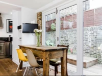 Two Bedroom Flat in Queens Park