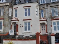 Ayres Guest House 3*