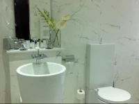 The Cairn Lodge & Hotel