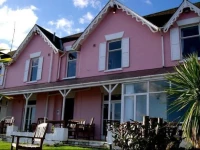 Pink Beach Guest House