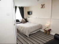 Parasol Guest House 4*