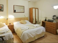 Saxonia Guest House 4*