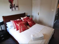 Kingstable Street Apartment 17