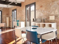 AB ParalВ·lel Apartments