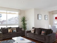 Days in Barcelona Les Corts