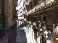 Friendly Rentals Botero II