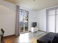 Apartamentos Senabre Palais