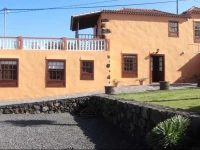 Villa Cruz
