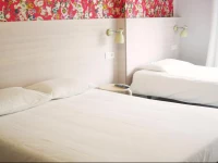 PensiГіn Monjes del JardГ­n