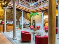 Palacio de Santa InГ©s