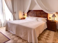 Hotel Boutique Reina Mora