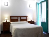 Laurel Suites Apartments