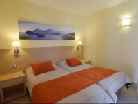 Apartment Ferrera Pins