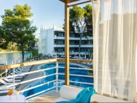 Artiem Audax - Adults Only