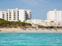 Hipotels BahГ­a Grande Aparthotel