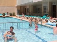 Apartaments Costa dOr