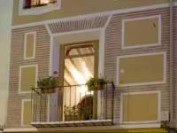 La Casa del BalcГіn