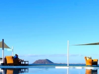 Beachfront Mar Adentro