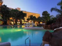 Apartamentos Palas Pineda