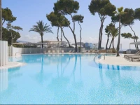 MeliГЎ Antillas CalviГЎ Beach