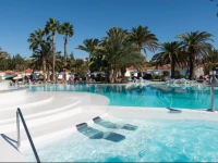 eГі Suite Hotel Jardin Dorado