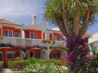 Bungalows Cordial Green Golf