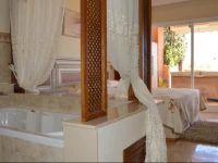 Malibu Mansion Apartment