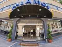 Aparthotel PalamГіs